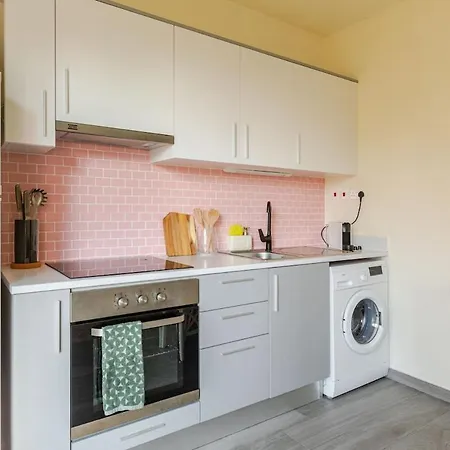 Cozy In Center * Larnaca