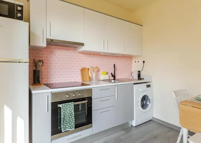 Cozy In Center * Larnaca